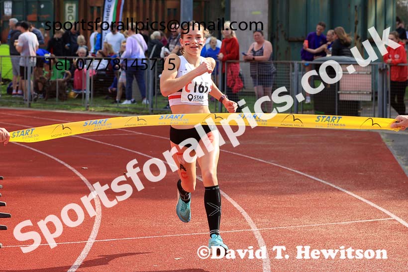 Womens Under-17s, 2024 Northern Mens 6 and Womens 4 and Youngsters Relays, Stanley Park, Blackpool.  Photo: David T. Hewitson/Sports for All Pics